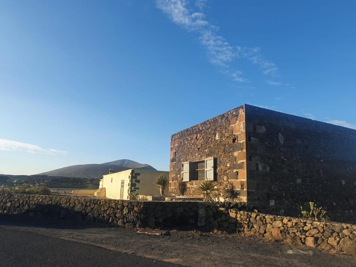 Casa "Entre Vinedos" En Masdache Villa Tías Exterior foto