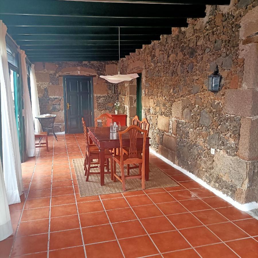 Casa "Entre Vinedos" En Masdache Villa Tías Exterior foto