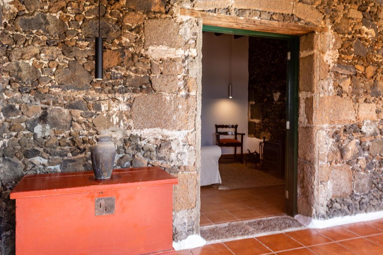 Casa "Entre Vinedos" En Masdache Villa Tías Exterior foto